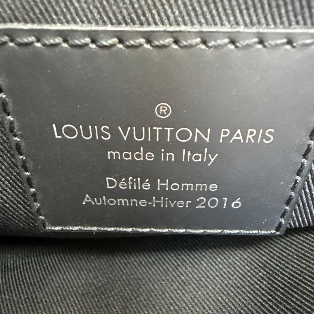 Louis Vuitton メッセンジャーバッグ ブラック