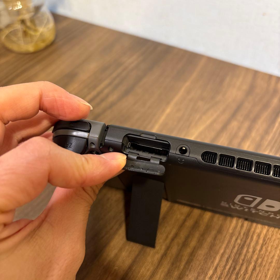 【ぬぬ】Nintendo Switch 本体 2017年 充電コントローラ