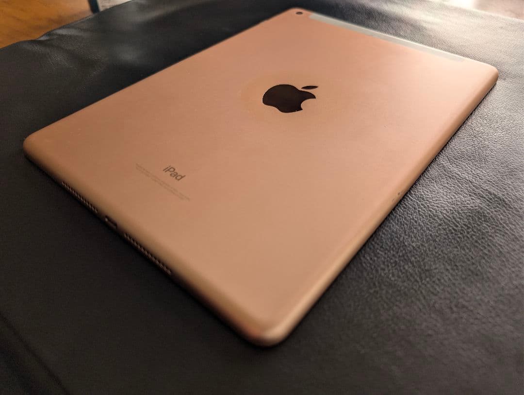 【Apple】 iPad 第6世代 ゴールド 本体のみ