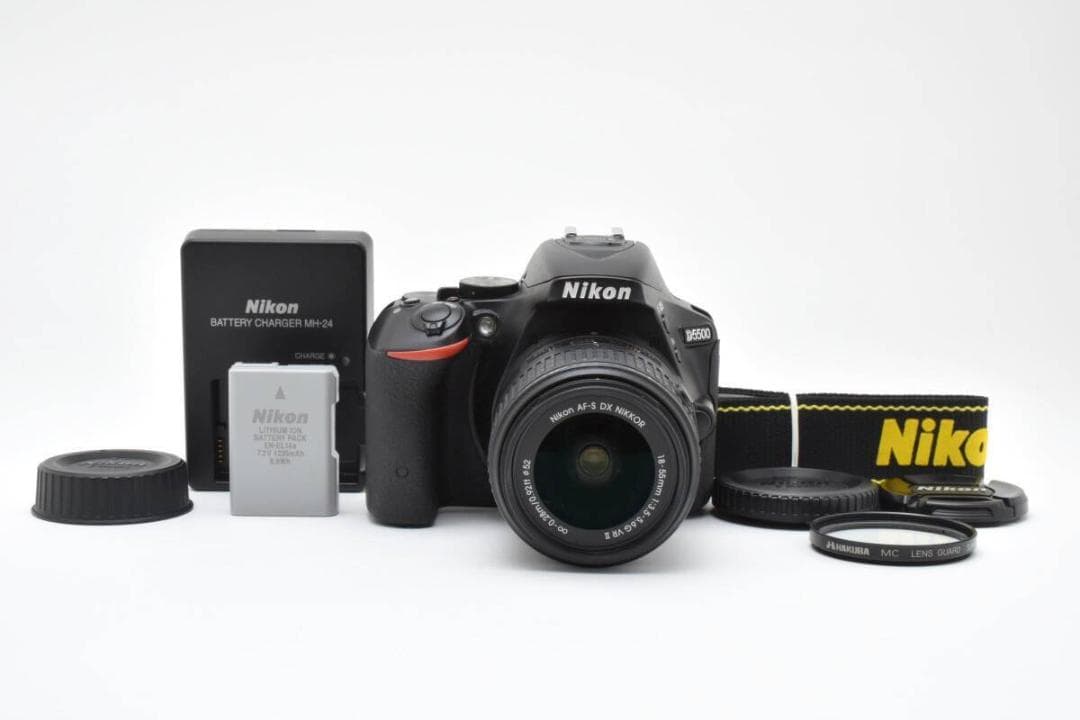 ■ 美品 ■ ニコン　Nikon D5500 標準レンズキット《S数8700枚》