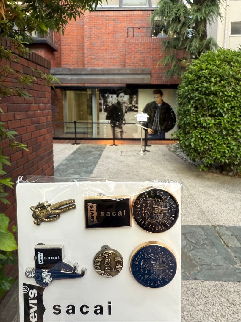 【コウ様用セット】sacai Levi's pins ゴールドシルバー青山店限定