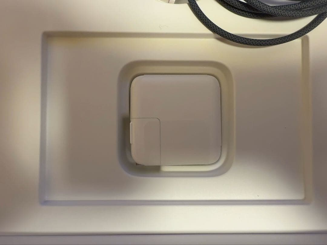 【ジャンク品】MacBook Air M2 8GB 256GB ミッドナイト