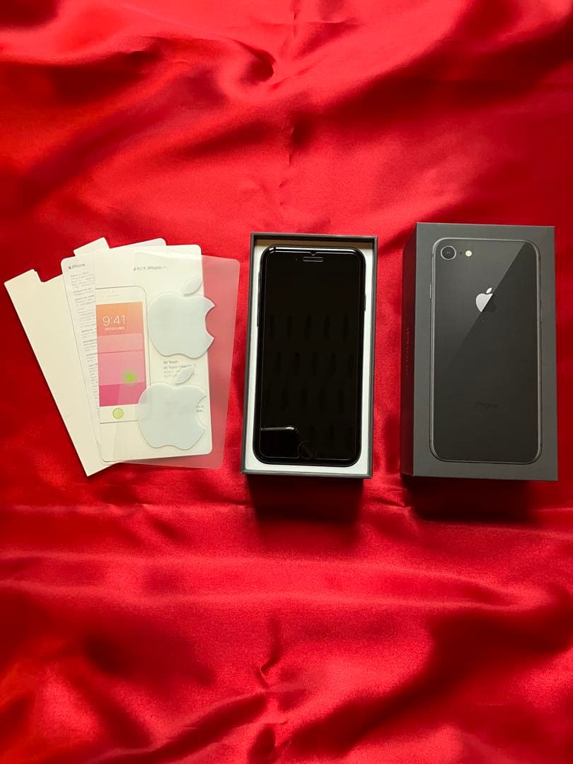 iPhone 8 バッテリー交換済 SIMフリー 64GB