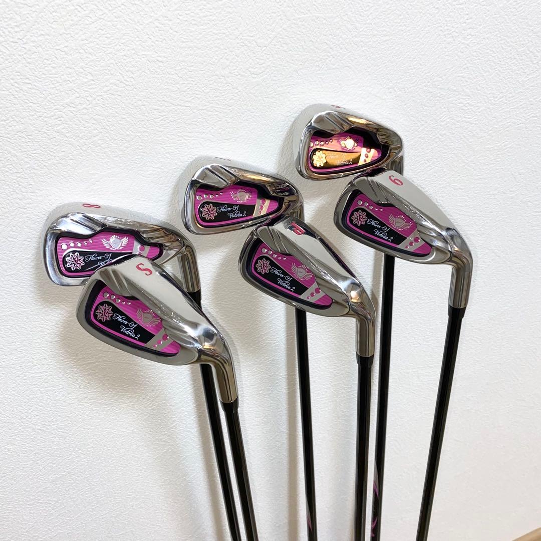 美品☆ワールドイーグル レディース用ゴルフクラブフルセット初心者キャディバッグ付