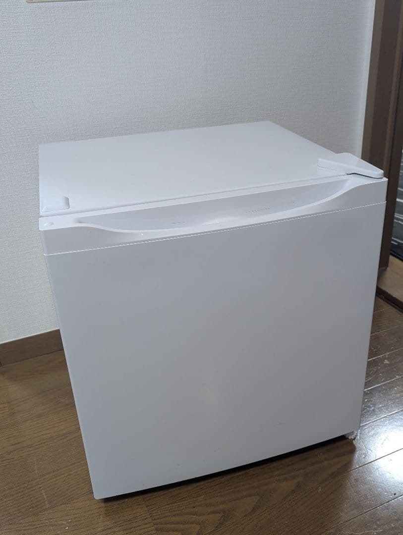 MAXZEN 冷凍庫 家庭用 小型 31L JR031ML01WH