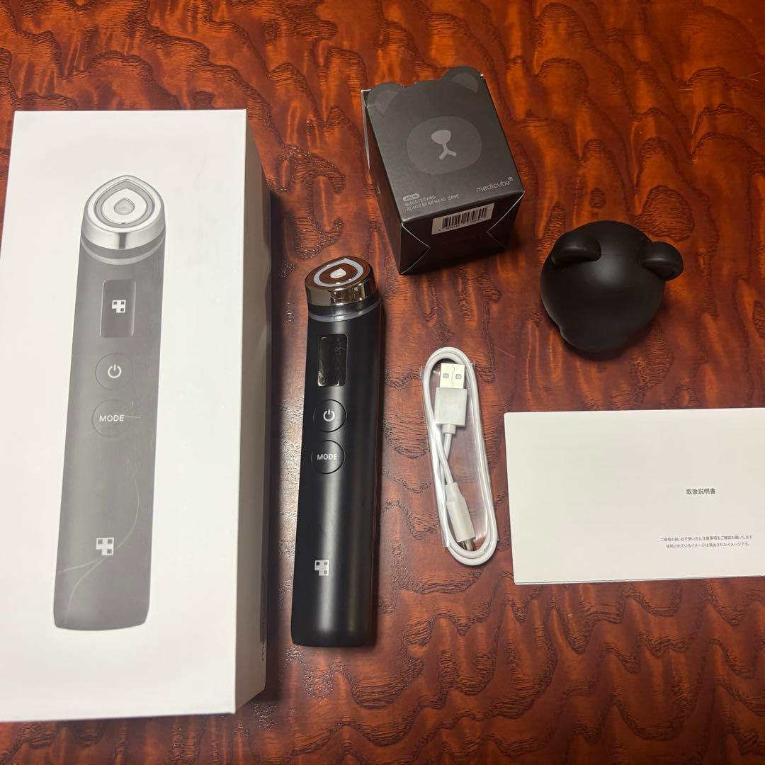 AGE-Rブースタープロ 1台6役高級エステケア／美顔器 メディキューブ