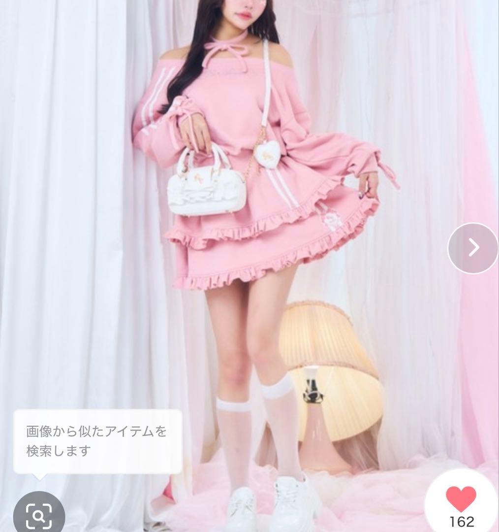 ReAmour リアムール　ワンショルトレーナーワンピ