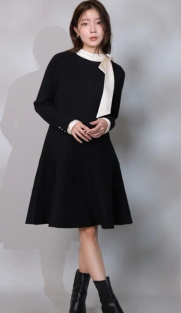 【新品】アプワイザーリッシェ　ネックリボンミニニットワンピース