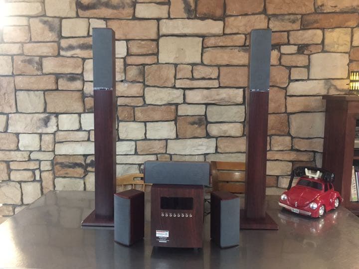 レトロ感溢れているリビング用 シアタールーム用スピーカー⭐️