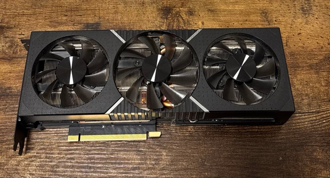 NVIDIA GeForce RTX 3080 グラフィックカード
