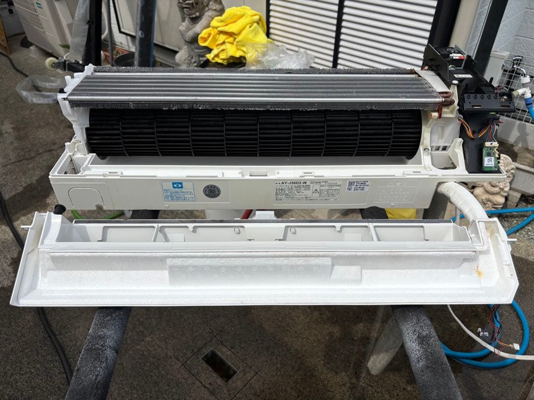 SHARP AY-J56D2-W エアコン本体 2019y