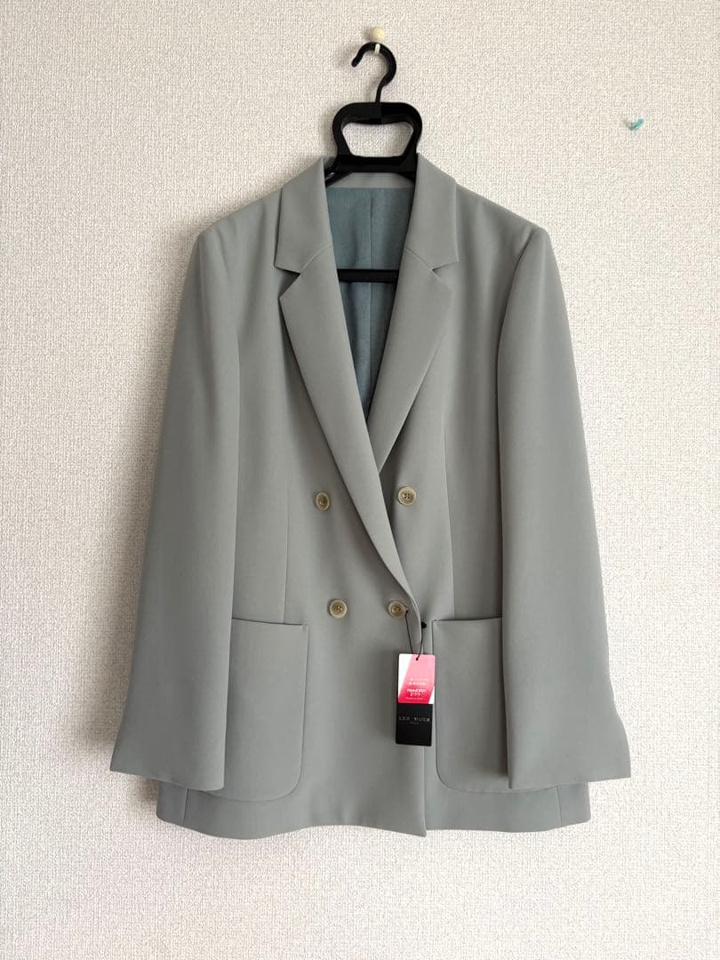 ① 新品　AOKI＆Oggiコラボ　ダブルジャケット テーパードパンツ　スーツ