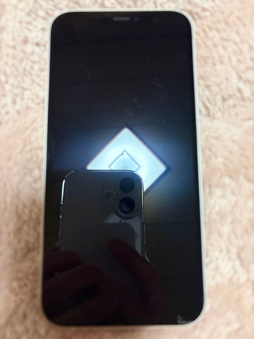 Apple iPhone 12 ホワイト 本体