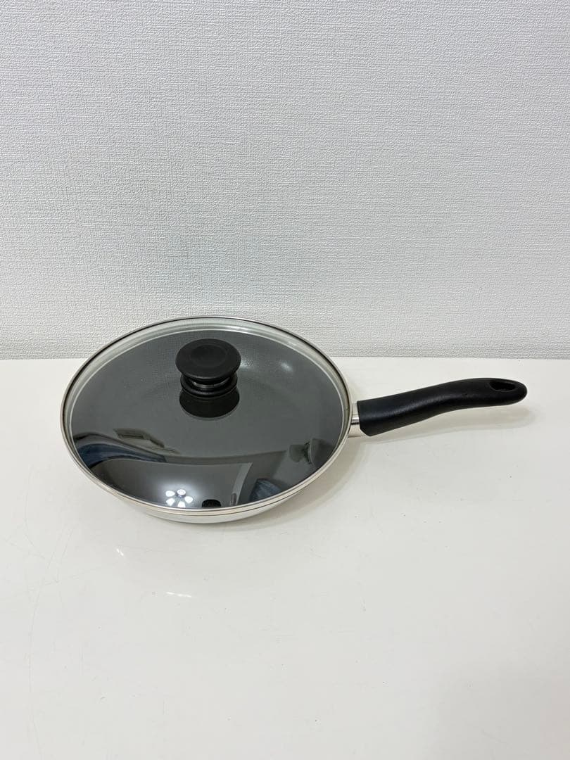 美品　アムウェイ ノンスティックフライパン インダクションレンジ対応