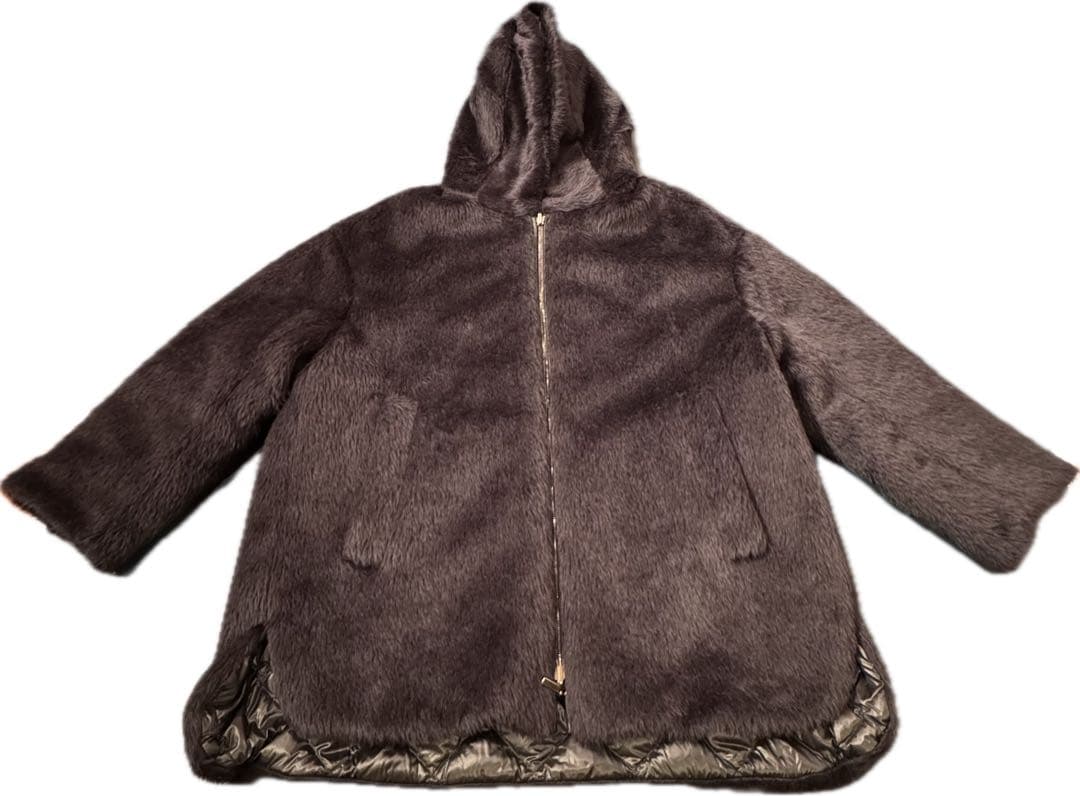 マックスマーラ The Cube リバーシブル ボア ダウンジャケット