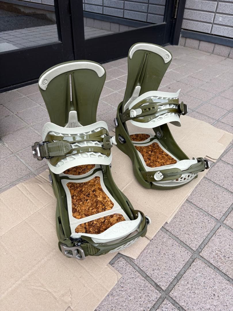 FLUX バインディング　XF Limited 18-19 sizeM