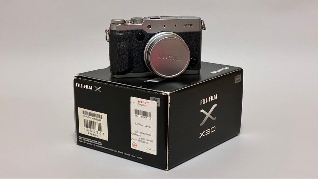 Fujifilm X30 コンパクトデジタルカメラ 本体