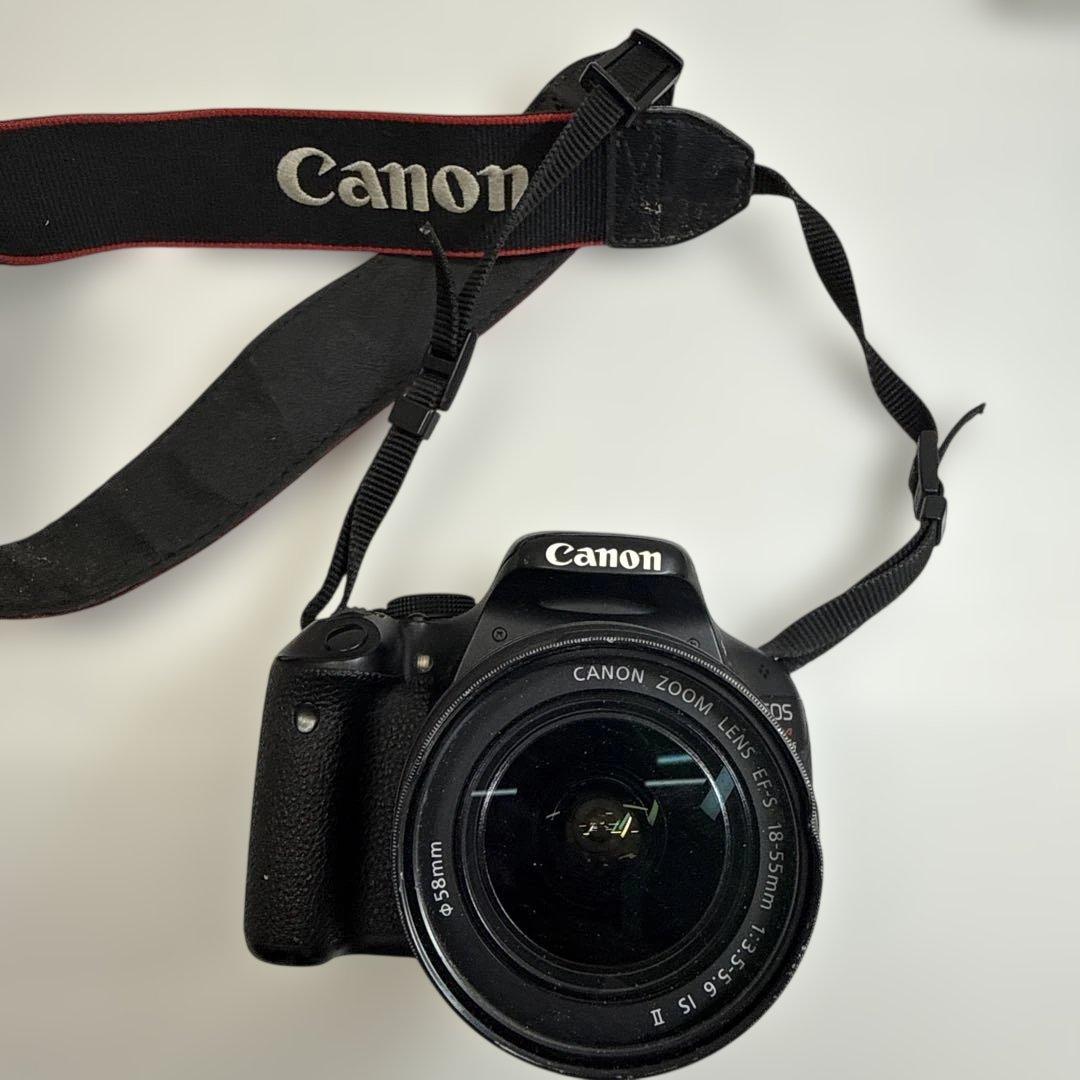 Canon EOS Kiss X5 デジタル一眼レフ