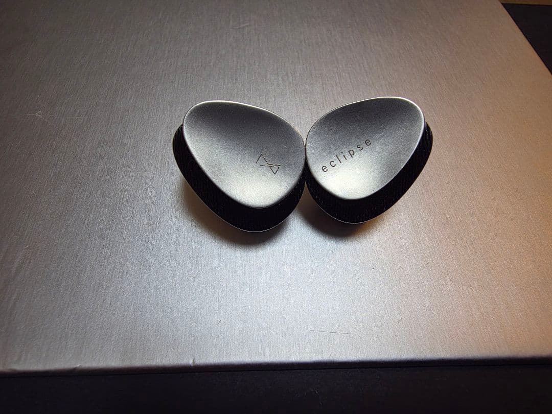 Melodic Artification Eclipse リケーブル可能イヤホン