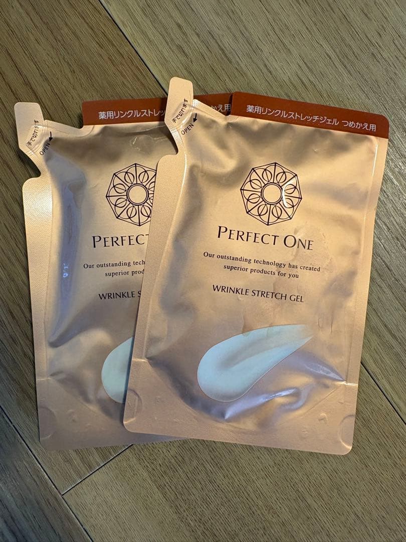 パーフェクトワン　リンクルストレッチジェル50g
