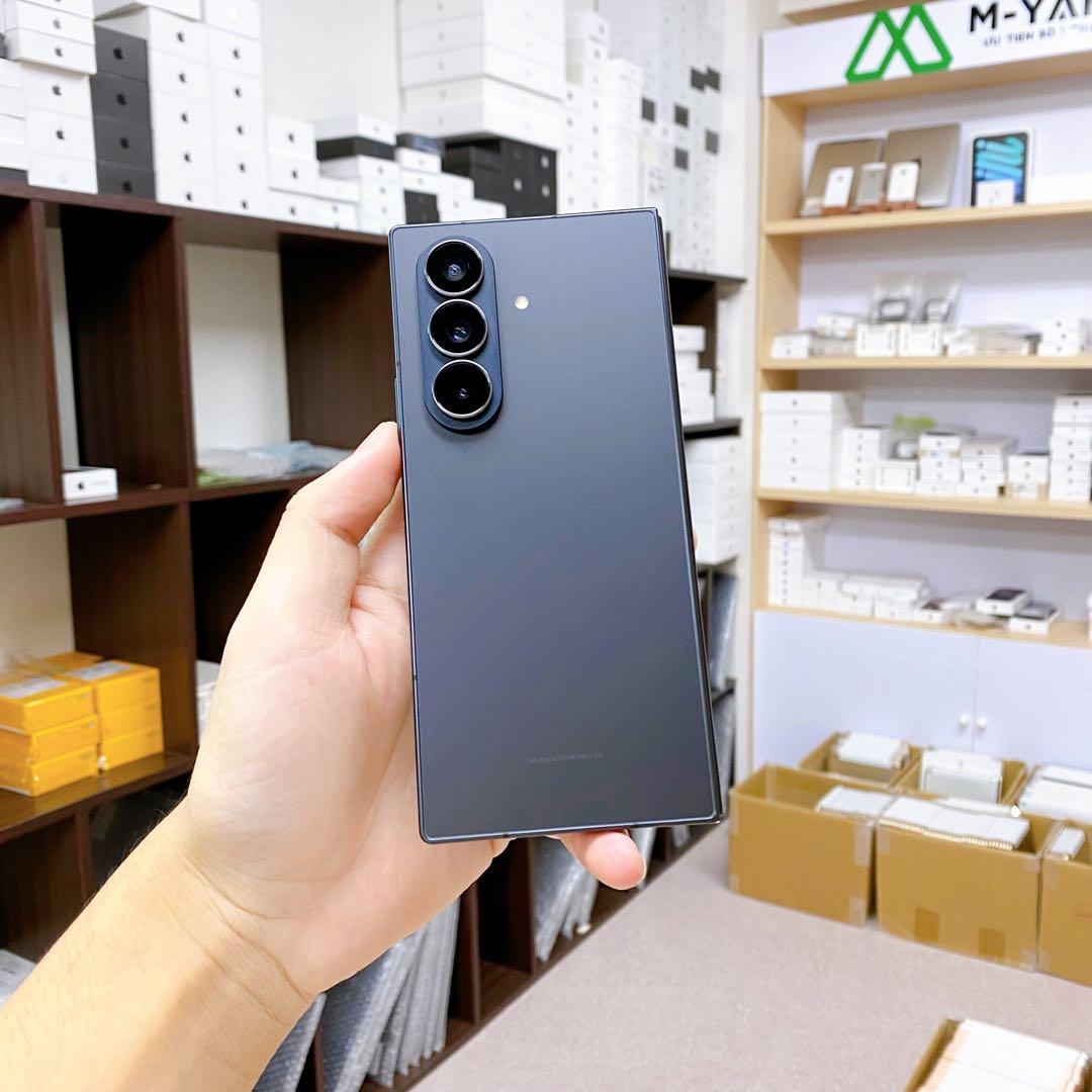 Galaxy Z Fold7 本体 ブラック