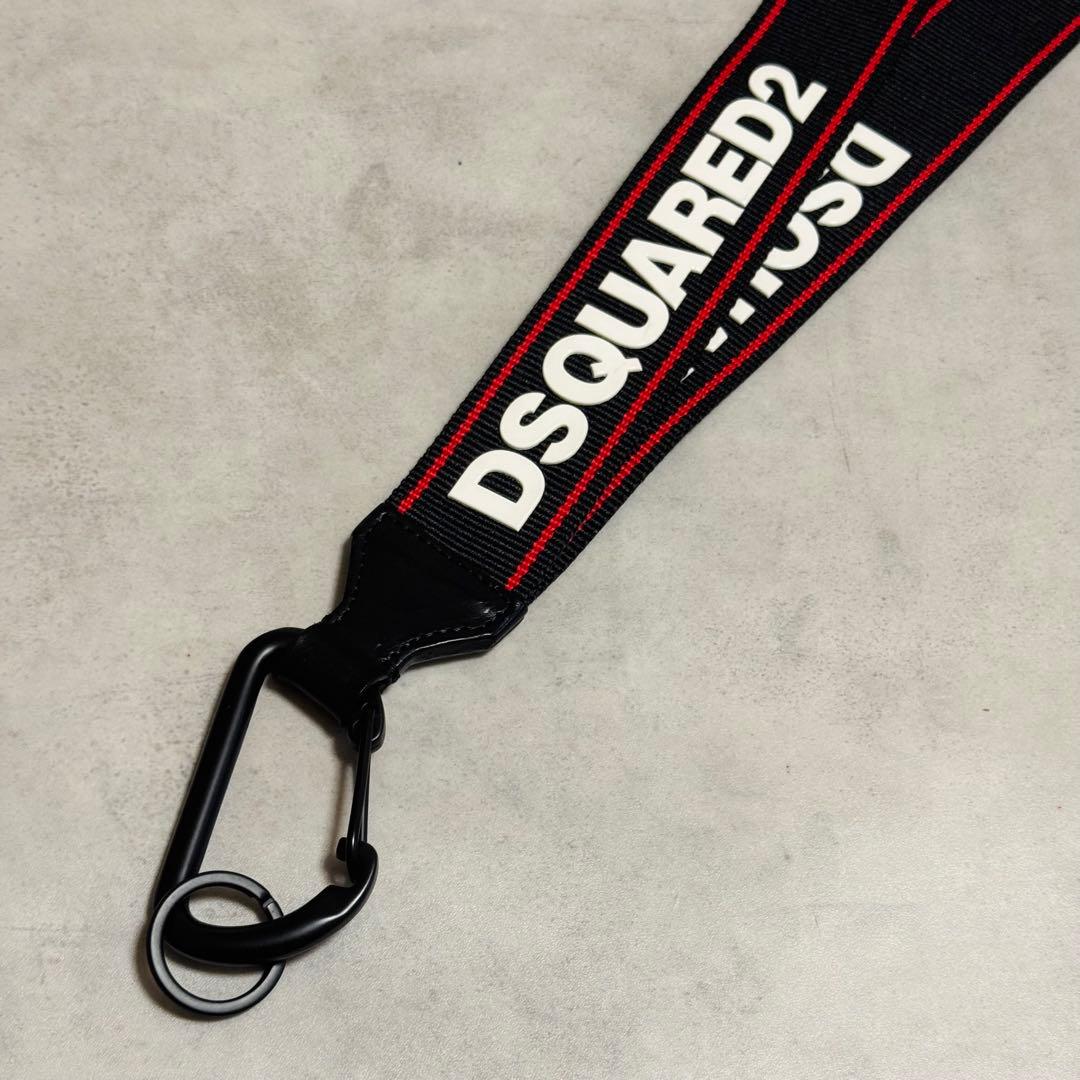 ネックストラップ　ストラップ　首飾り　ショルダー　ディースクエァード　ベルト