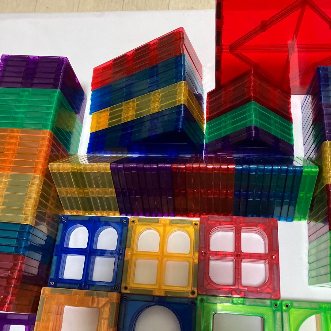 マグネットブロック　ピタゴラス互換　マグビルド　172枚と車