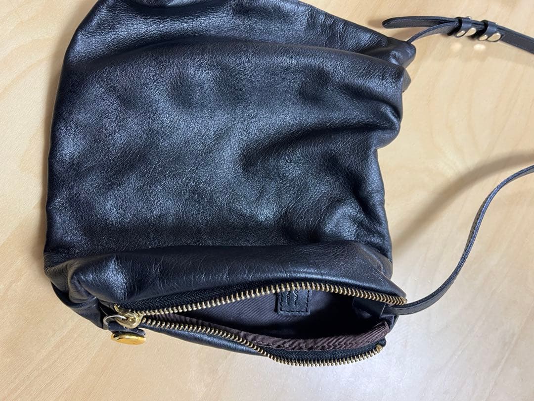 gem_by russet レザーワンハンドルバック