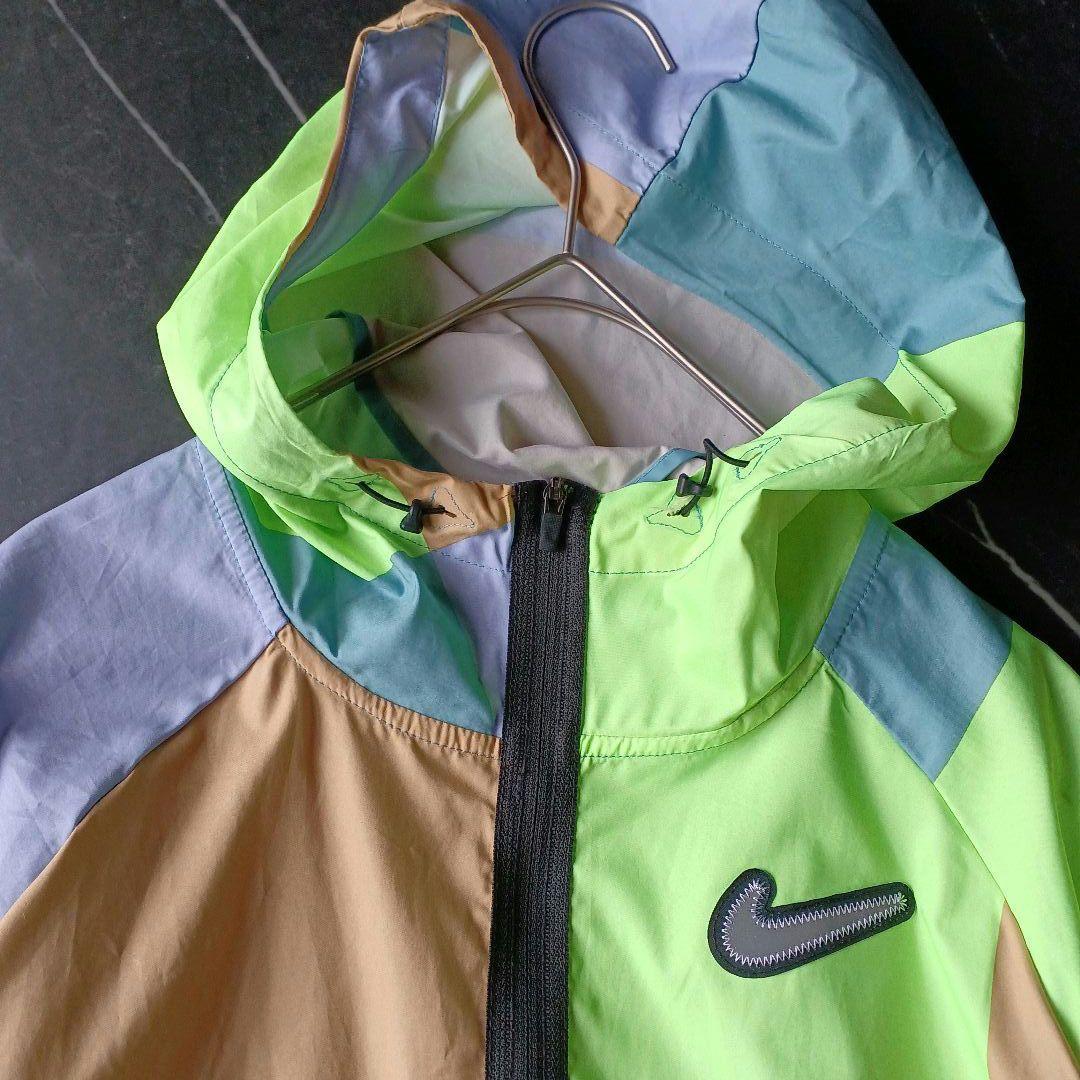 美品☆NIKE ランニング ウインドブレーカー ジャケット マルチカラー S