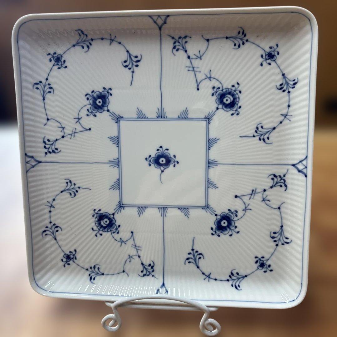   スクェアディッシュ