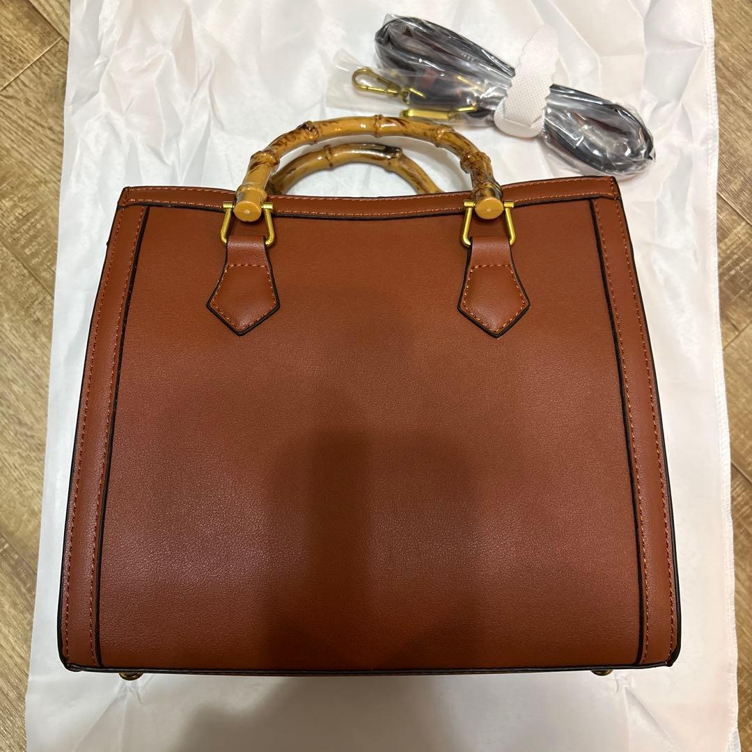 ブラウン バンブーハンドバッグ　バレンタイン