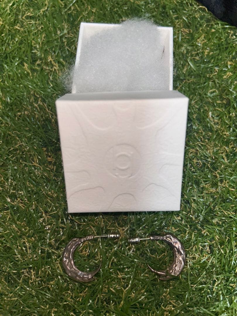 。　GB MOUTH ピアス　箱付き