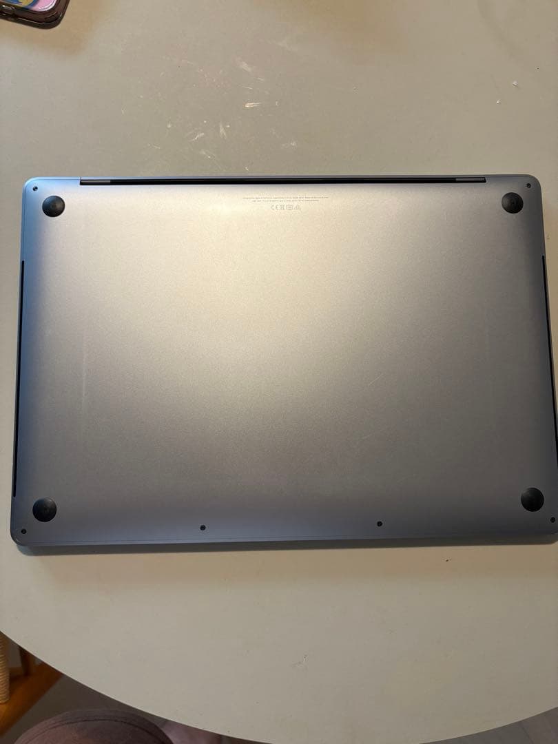 Apple MacBook Pro (2019) 本体 スペースグレー