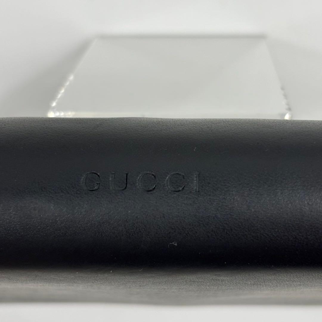 グッチ　長財布　虎　タイガー　エンボス　ラウンドジップ　ロングウォレット　レザー