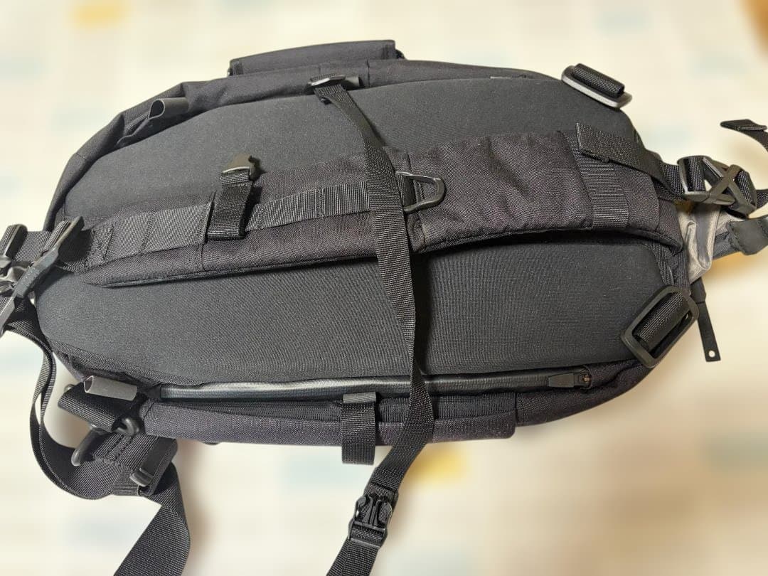 CODE OF BELL X-TYPE スリングバッグ 高機能 拡張ギミック搭載