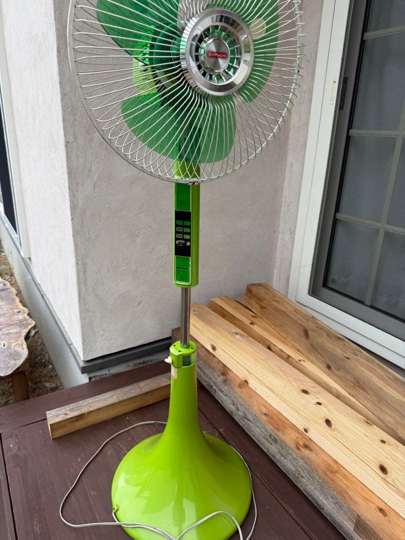昭和レトロ 大型扇風機 アンティーク　日立 当時物 1970年代 　動作良好