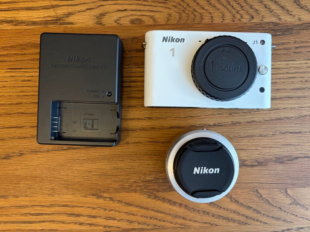 Nikon j1 （1nikkor 18.5単焦点レンズ付き）