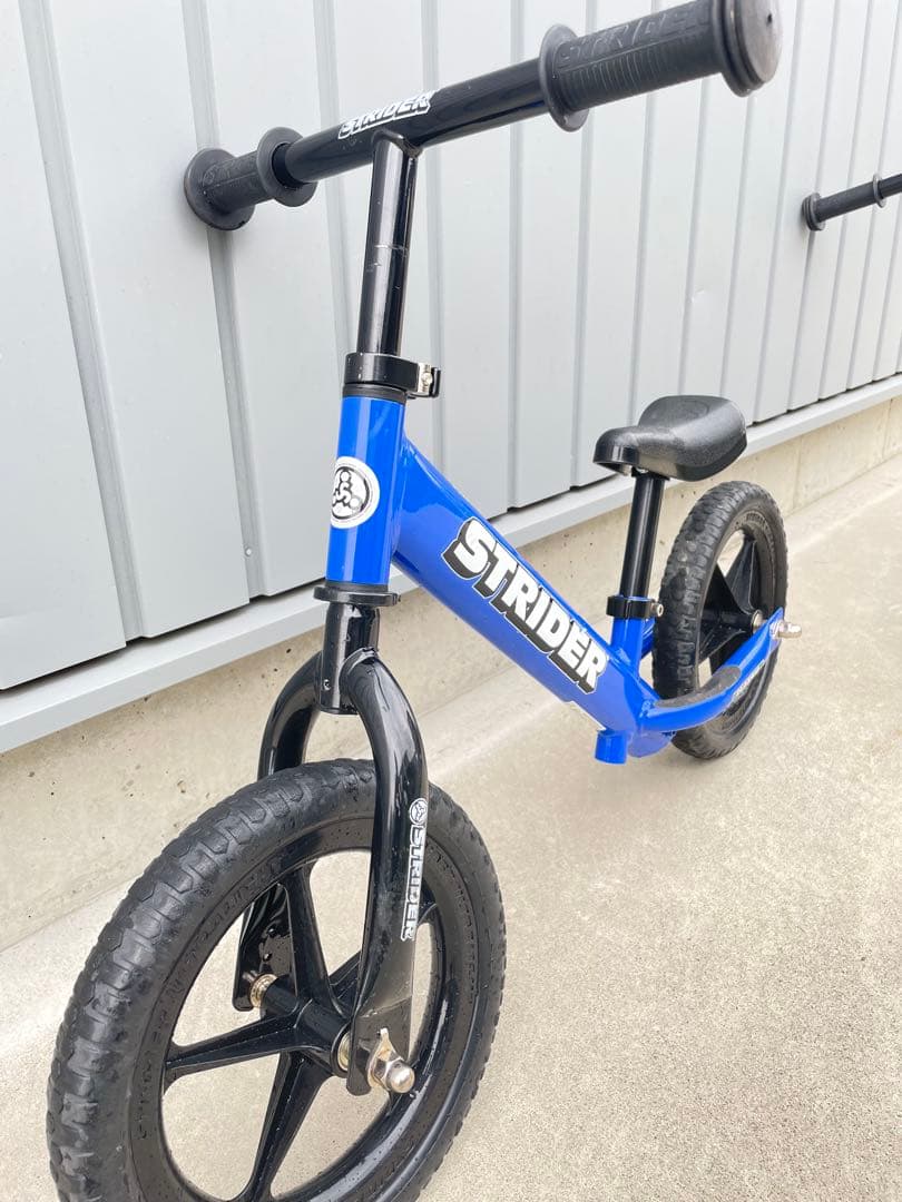 STRIDER ストライダー バランスバイク 12インチ 青