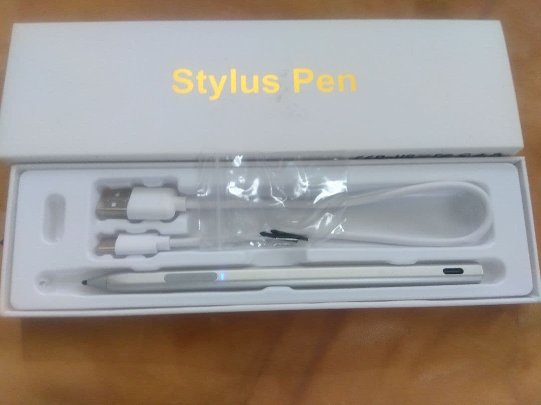 Surface Pro 5　中古＋ペン　Windows10 タブレット128gb