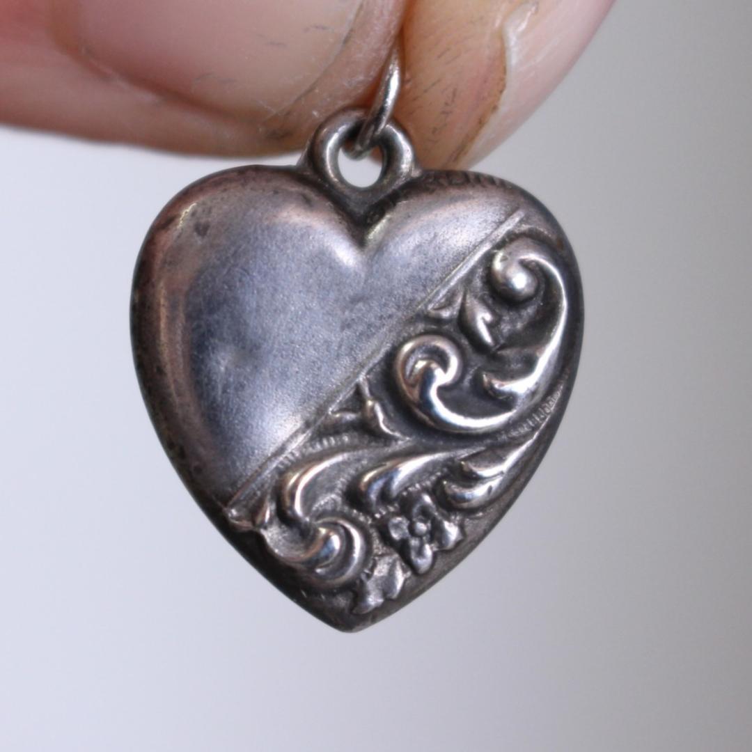 40s　スウィートハートジュエリー　WW2　シルバー　勿忘草　両面　渦巻　波