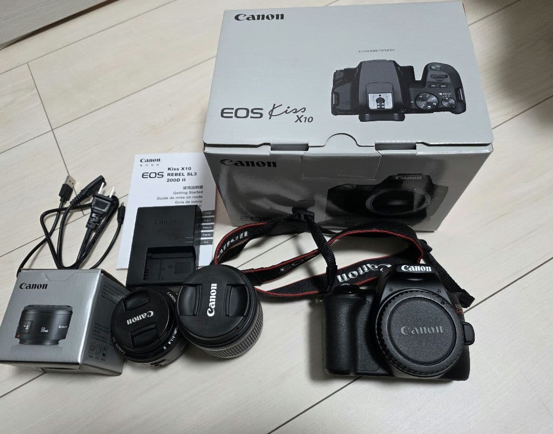 Canon EOS Kiss X10 本体＋レンズ2本