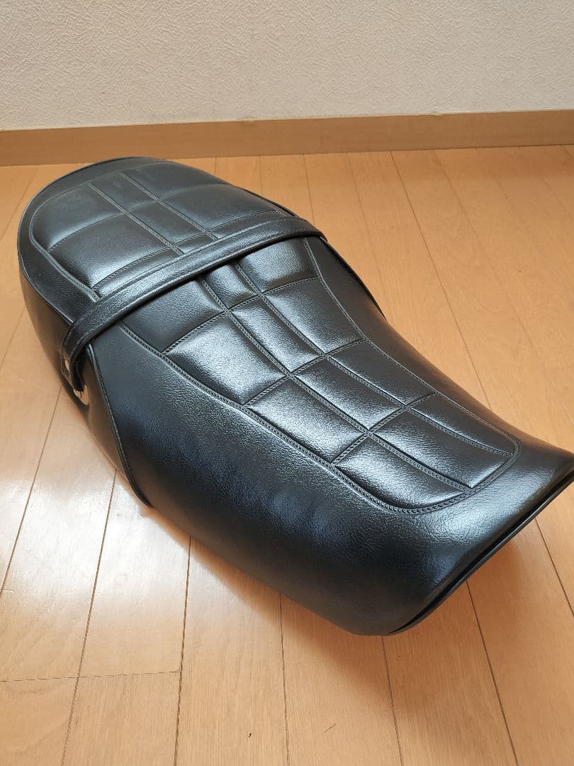 k*8様 Z900RS ドレミコレクションZ1タイプシート【純正】ノーマル対応