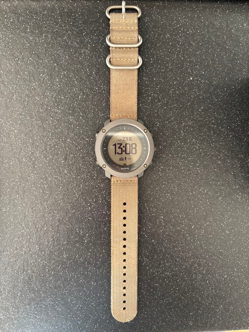 【生産終了モデル】SUUNTO TRAVERSE ALPHA