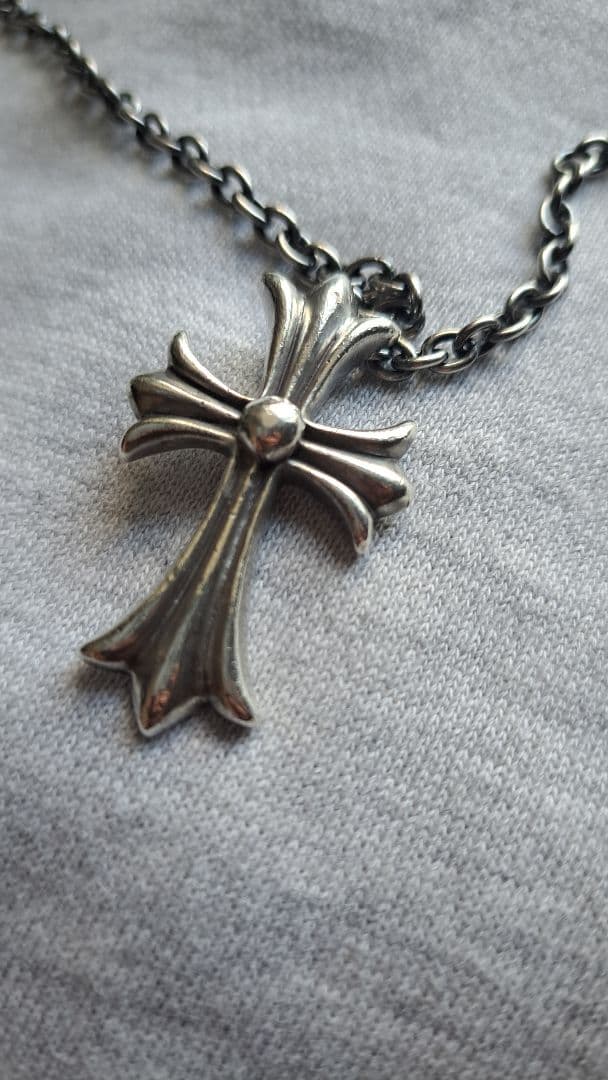 【CHROME HEARTS】 CHクロスペンダント スモール