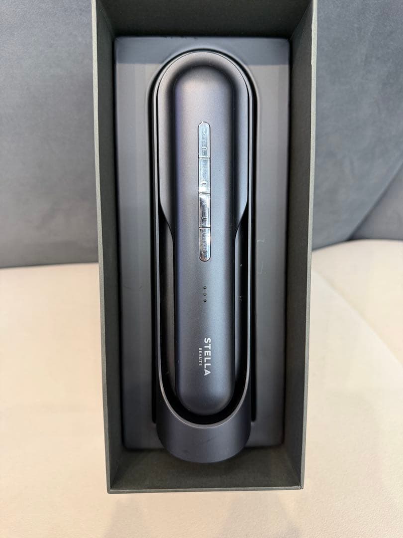 STELLA 美顔器　レーザー&EMSリフトブラシPRO