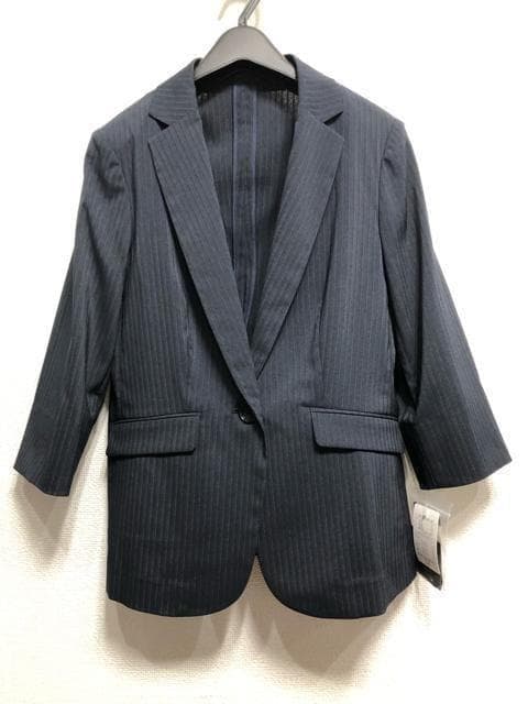 新品☆13号L紺系ストライプ♪うす手9分丈パンツスーツ♪お仕事・通勤☆b408
