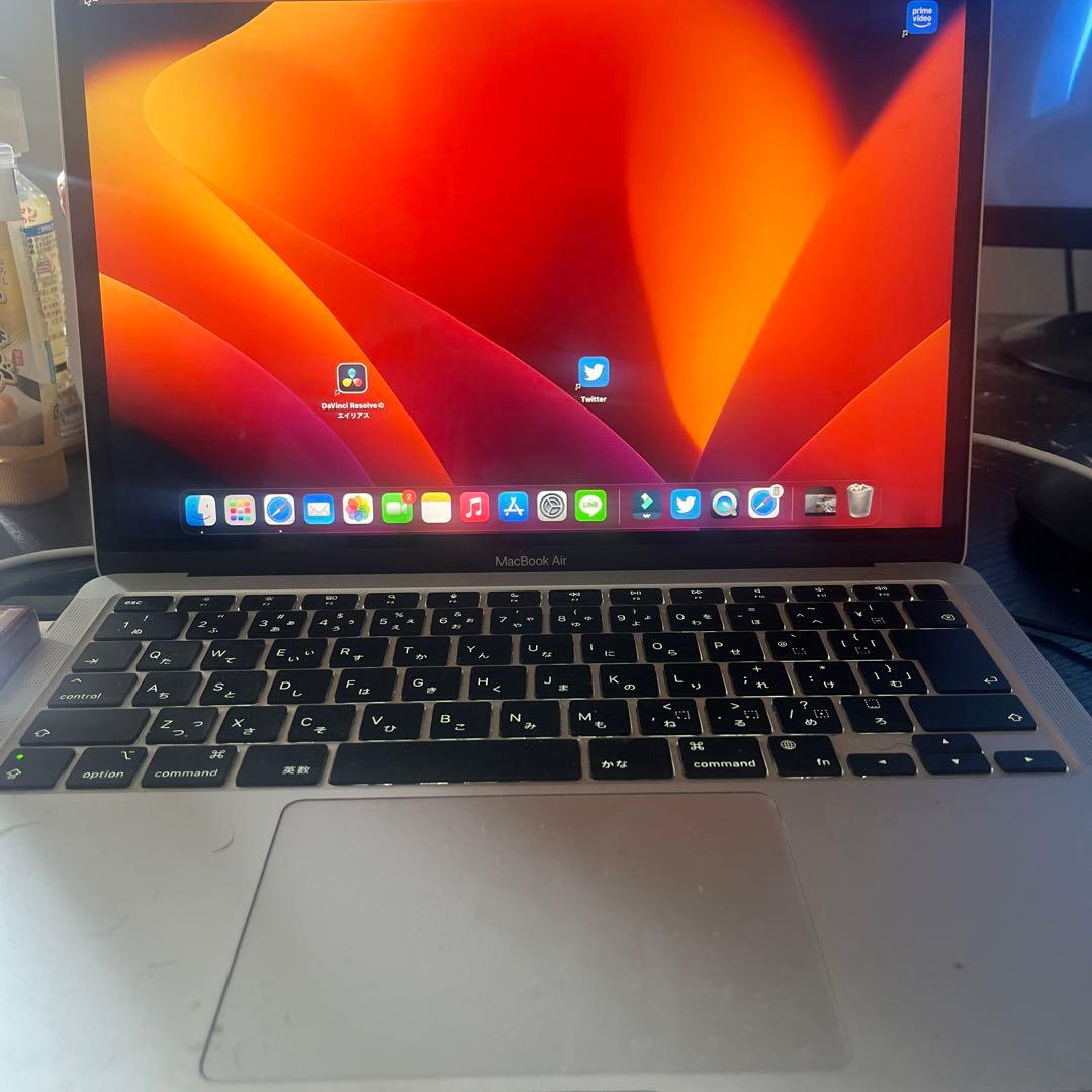 MacBook Air シルバー　m1チップ搭載