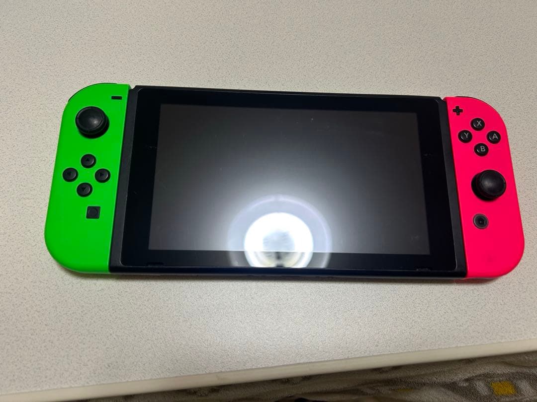 て*や様 Nintendo Switch 本体＋付属品＋SDカード(64GB)