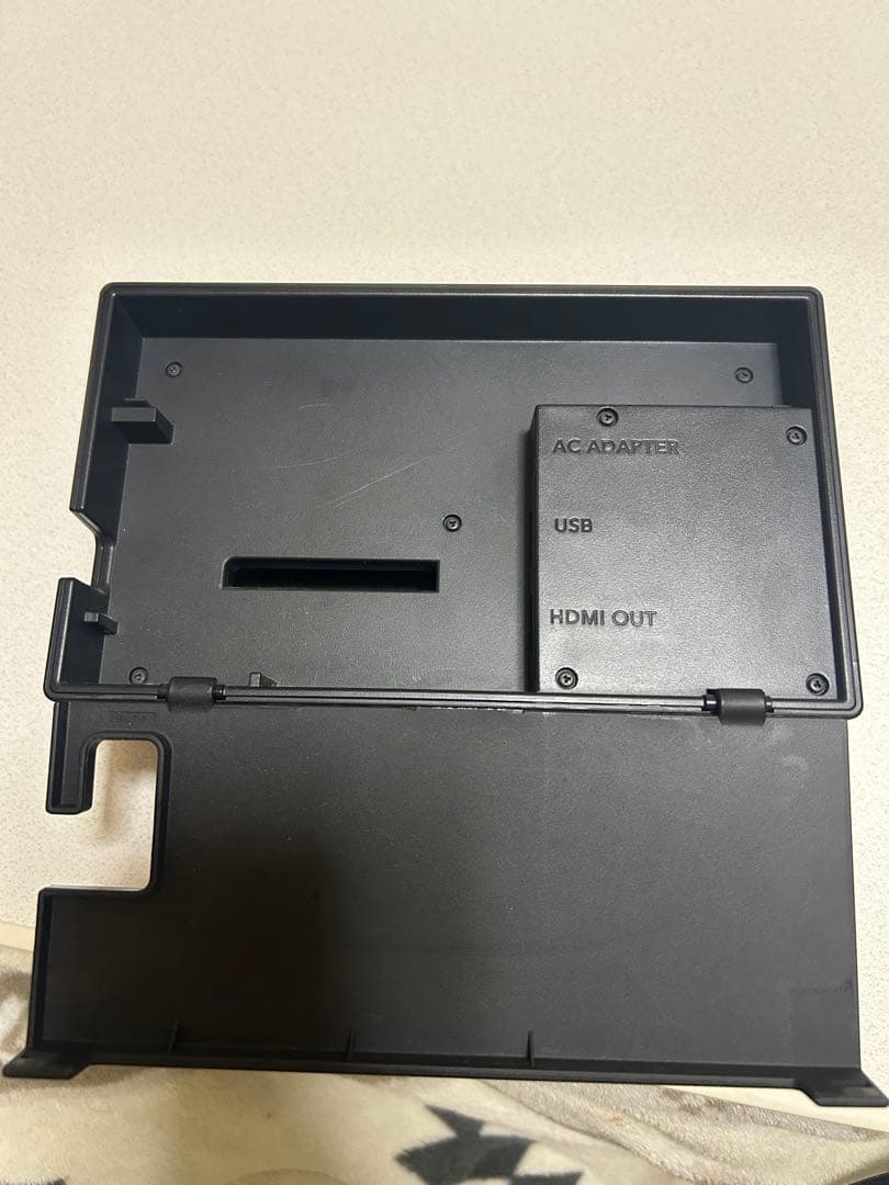 て*や様 Nintendo Switch 本体＋付属品＋SDカード(64GB)