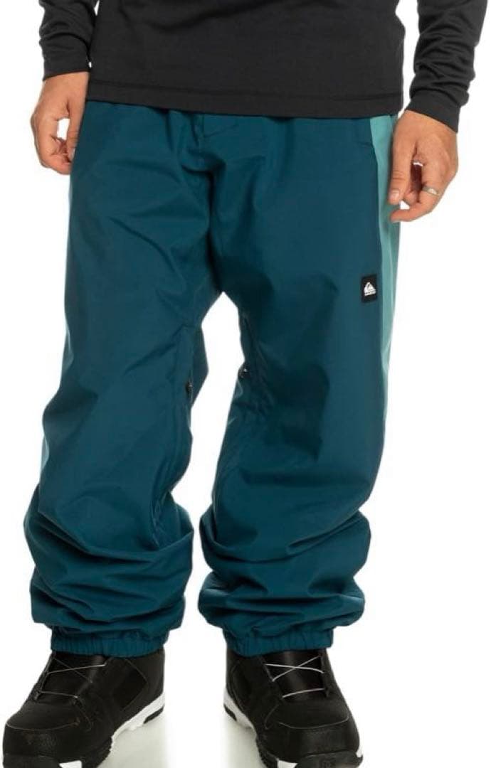 ⚠️ふぉ⚠️【新品】QUIKSILVERスノーボードウェア